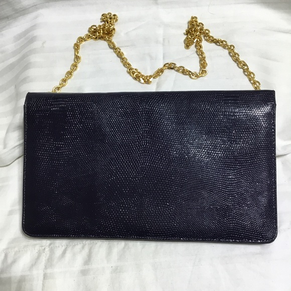 Prestige Party / small purse, 30” gold chain, clasp closure, textured finish - Picture 2 of 4